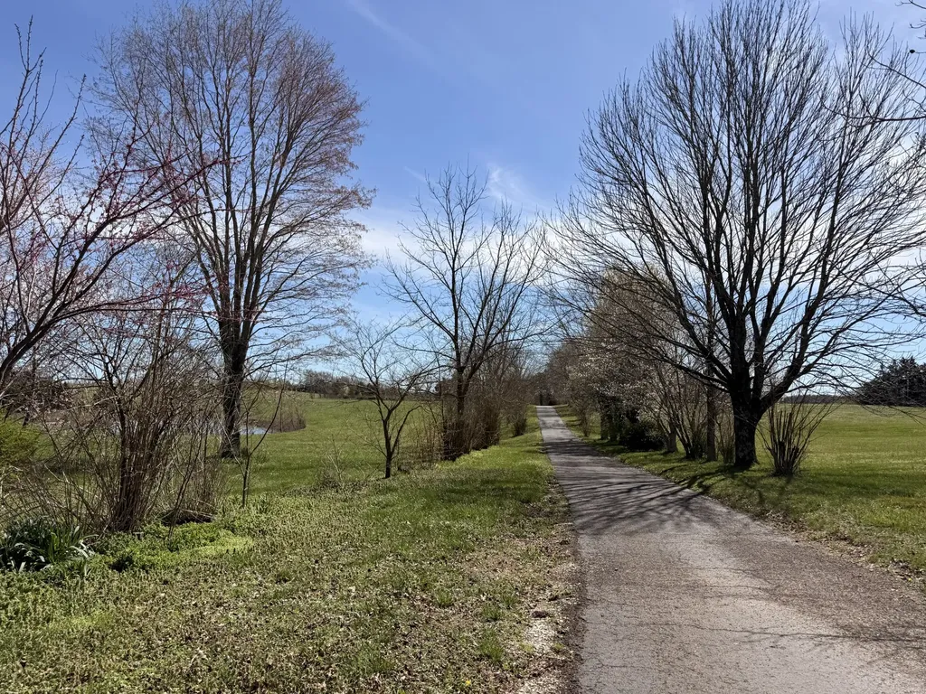 1585 Jones Creek Road Dickson TN 37055