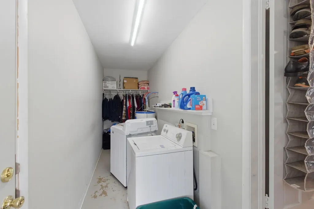 110 Old Pond Lane Dickson TN 37055