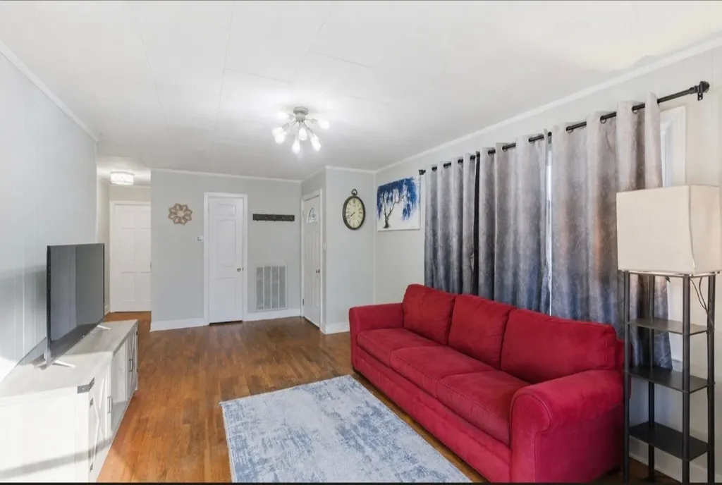 110 Old Pond Lane Dickson TN 37055
