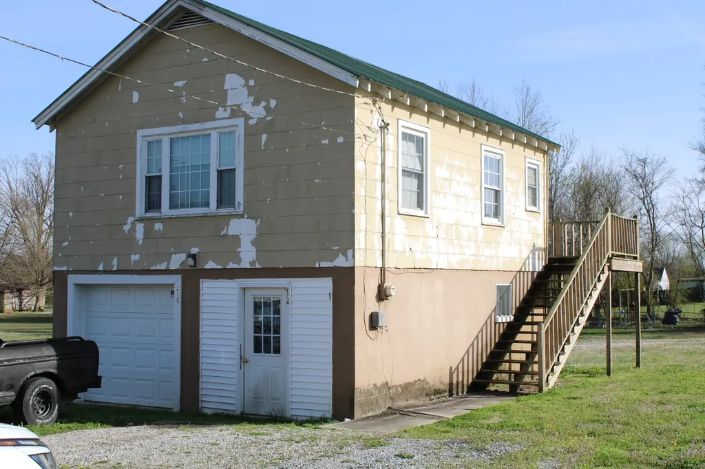 321 W Short Street Manchester TN 37355