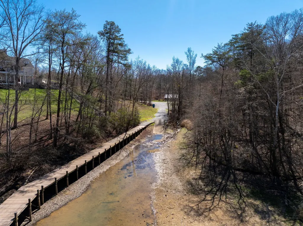 15732 Channel Point Drive Sale Creek TN 37373