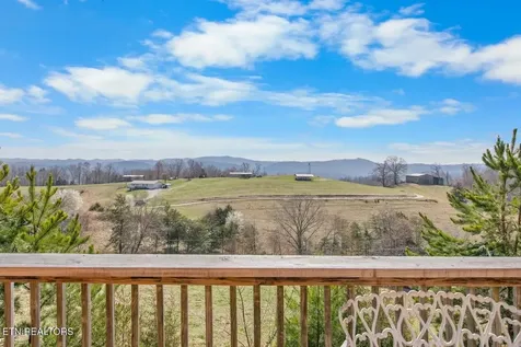 164 Green Lane Sharps Chapel TN 37866