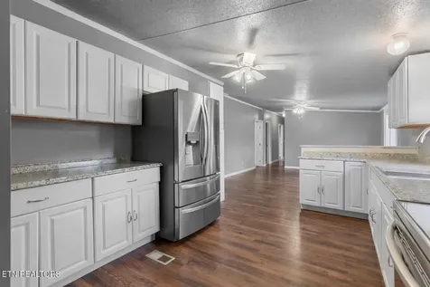 164 Green Lane Sharps Chapel TN 37866