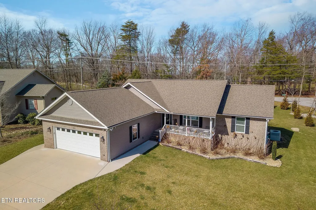 22 Mountain View Court Crossville TN 38558