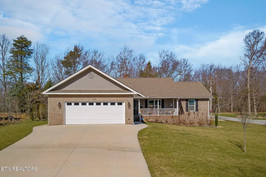 22 Mountain View Court Crossville TN 38558