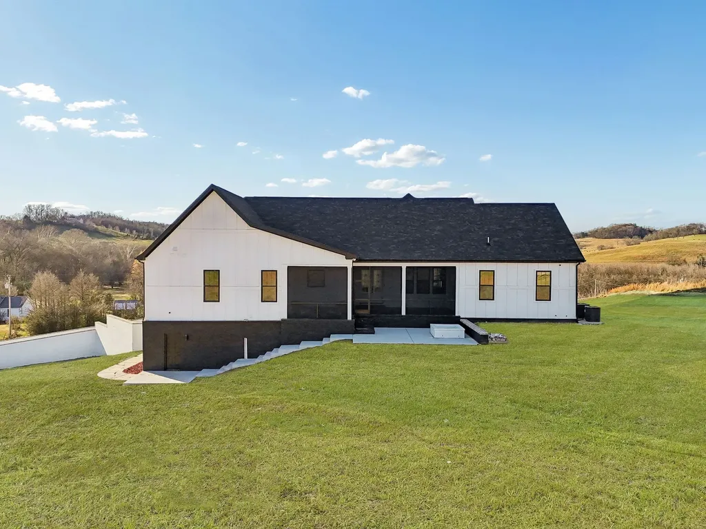 763 Thompson Creek Road Shelbyville TN 37160