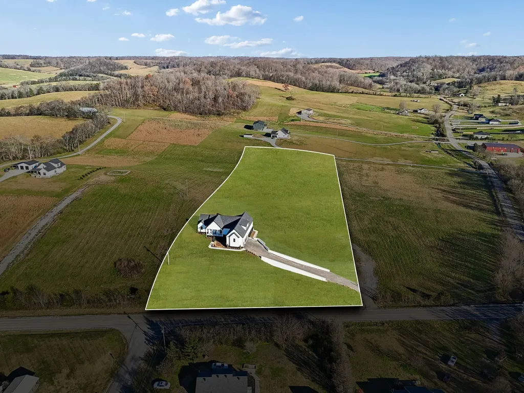 763 Thompson Creek Road Shelbyville TN 37160