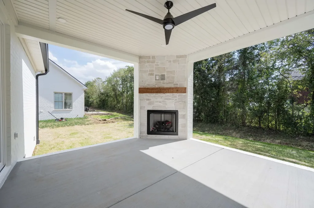 4 Holly Grove Road Murfreesboro TN 37128