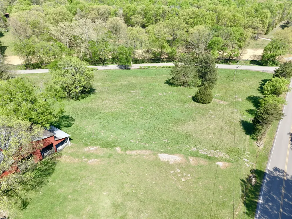 12112 Paw Paw Springs Road Arrington TN 37014