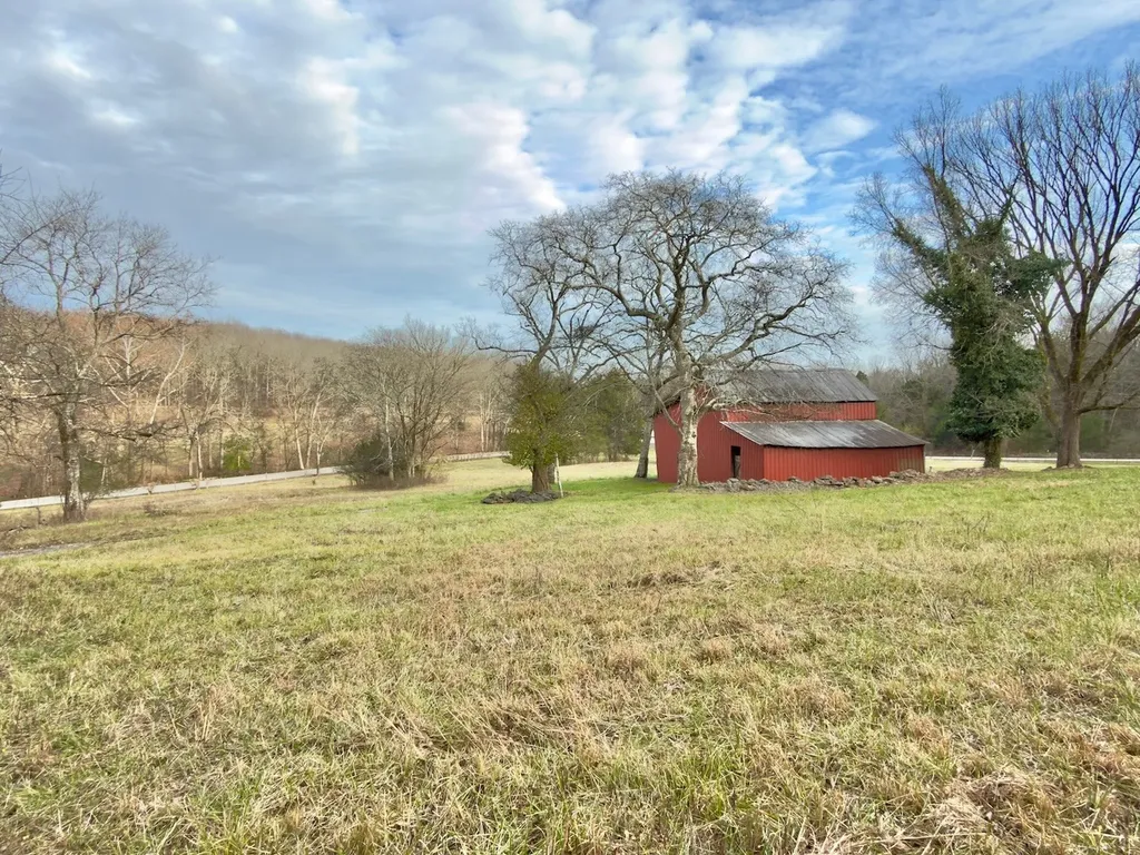 12112 Paw Paw Springs Road Arrington TN 37014