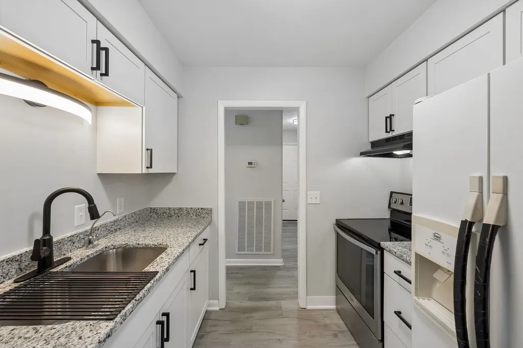 679 Frankfort Drive Hermitage TN 37076
