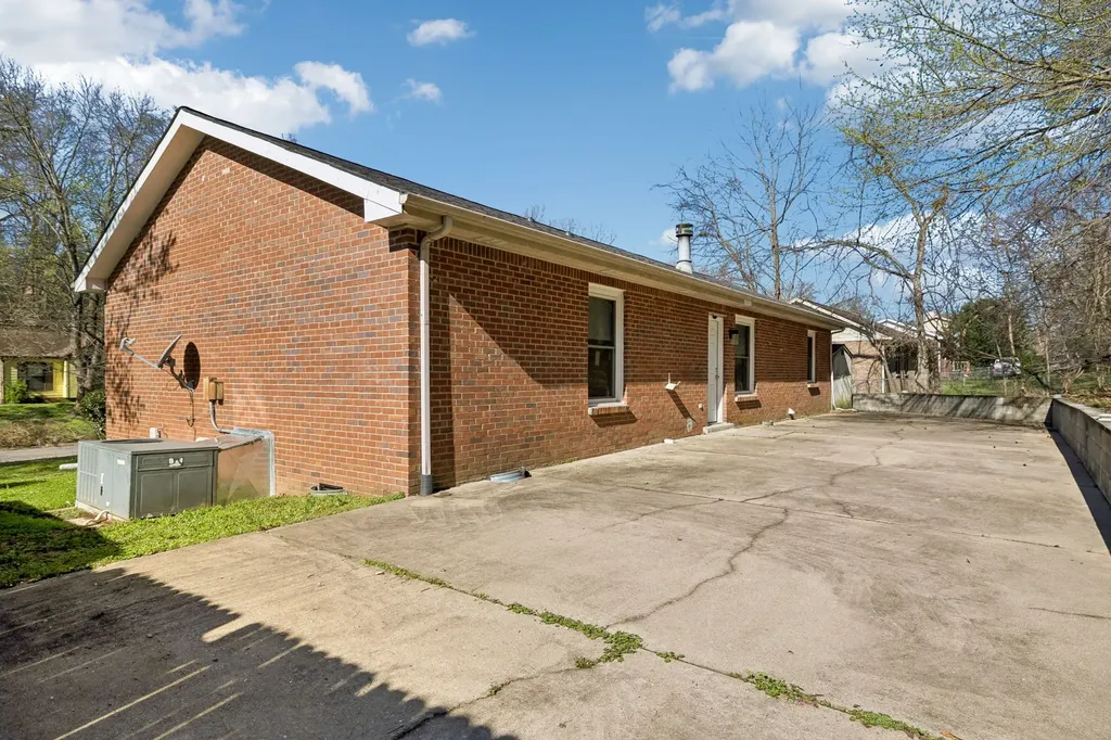 679 Frankfort Drive Hermitage TN 37076