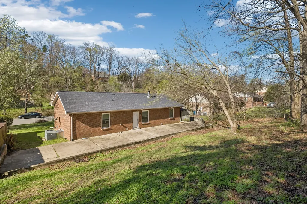 679 Frankfort Drive Hermitage TN 37076
