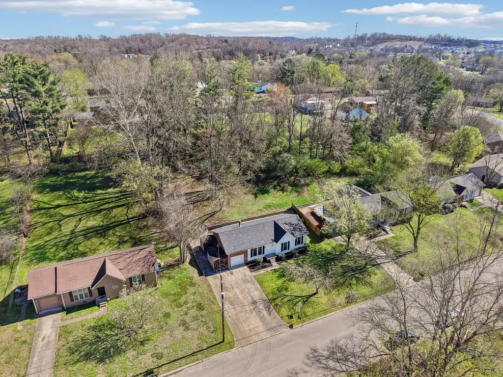 679 Frankfort Drive Hermitage TN 37076