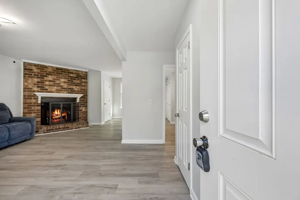 679 Frankfort Drive Hermitage TN 37076