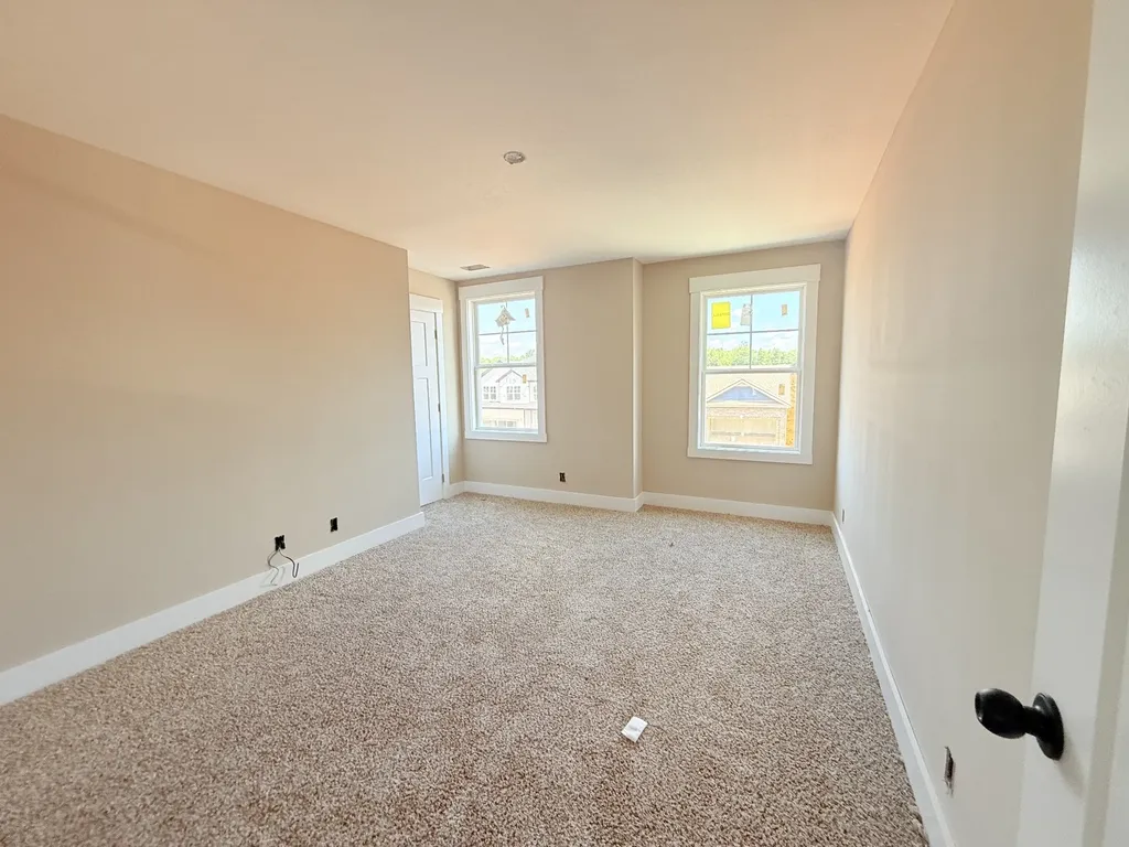 353 Cardinal Creek Clarksville TN 37040