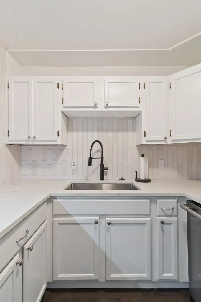 2116 Hobbs Road Nashville TN 37215