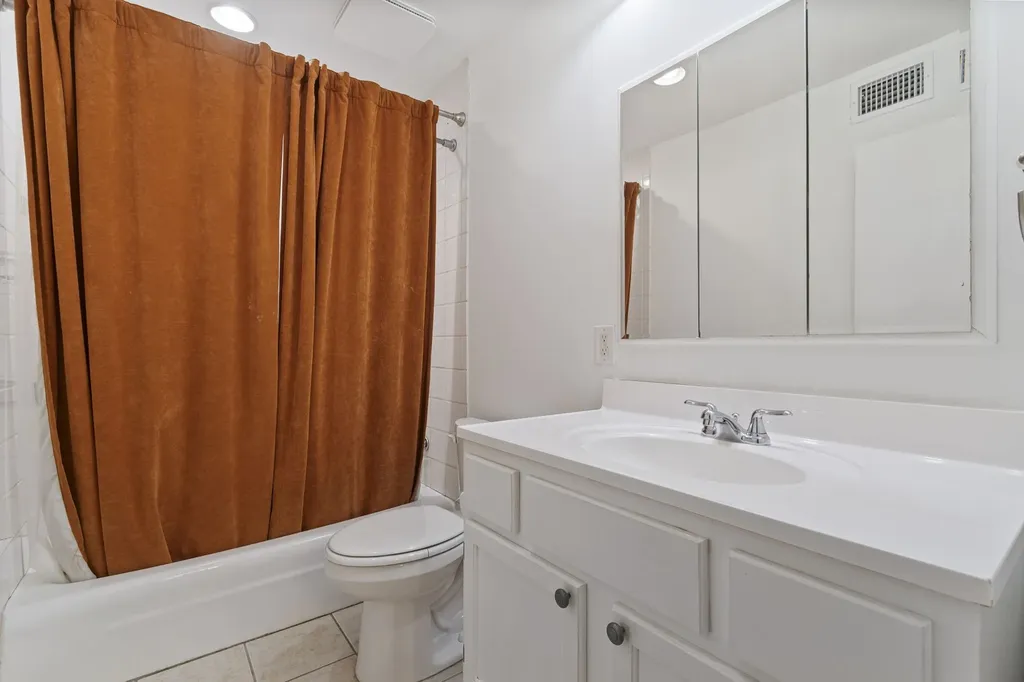 2116 Hobbs Road Nashville TN 37215