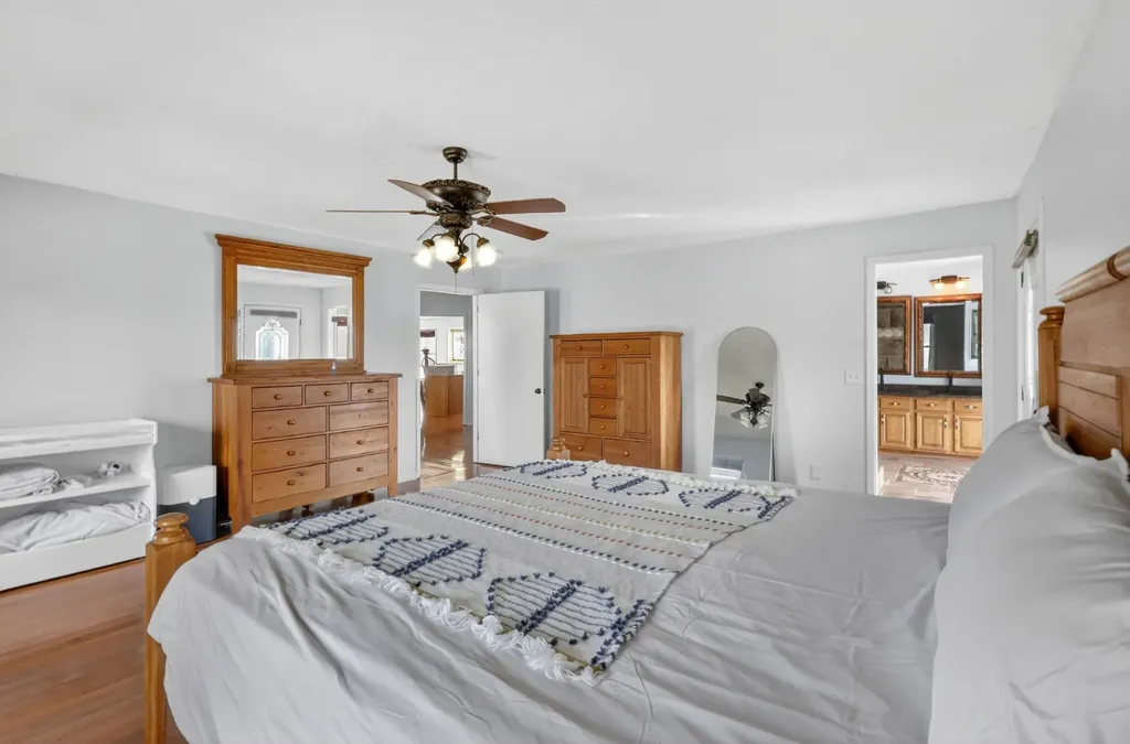 7255 Hall Road Greenbrier TN 37073
