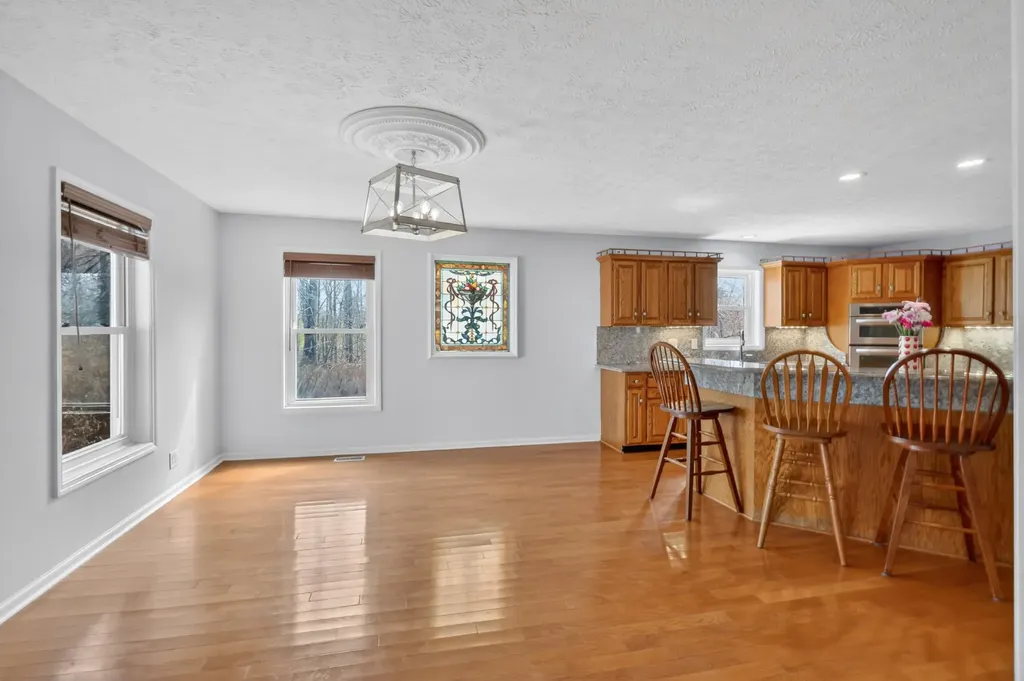 7255 Hall Road Greenbrier TN 37073