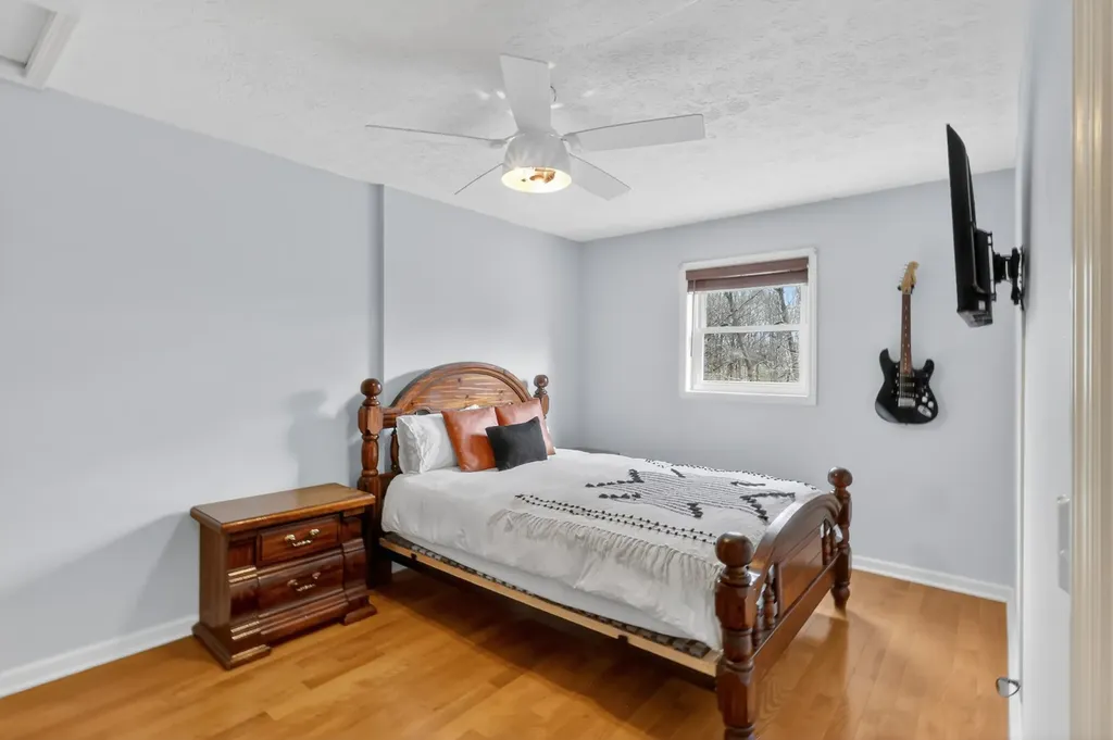 7255 Hall Road Greenbrier TN 37073