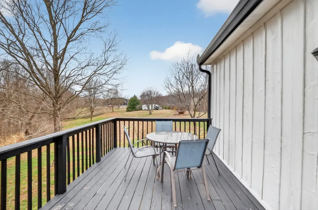 7255 Hall Road Greenbrier TN 37073