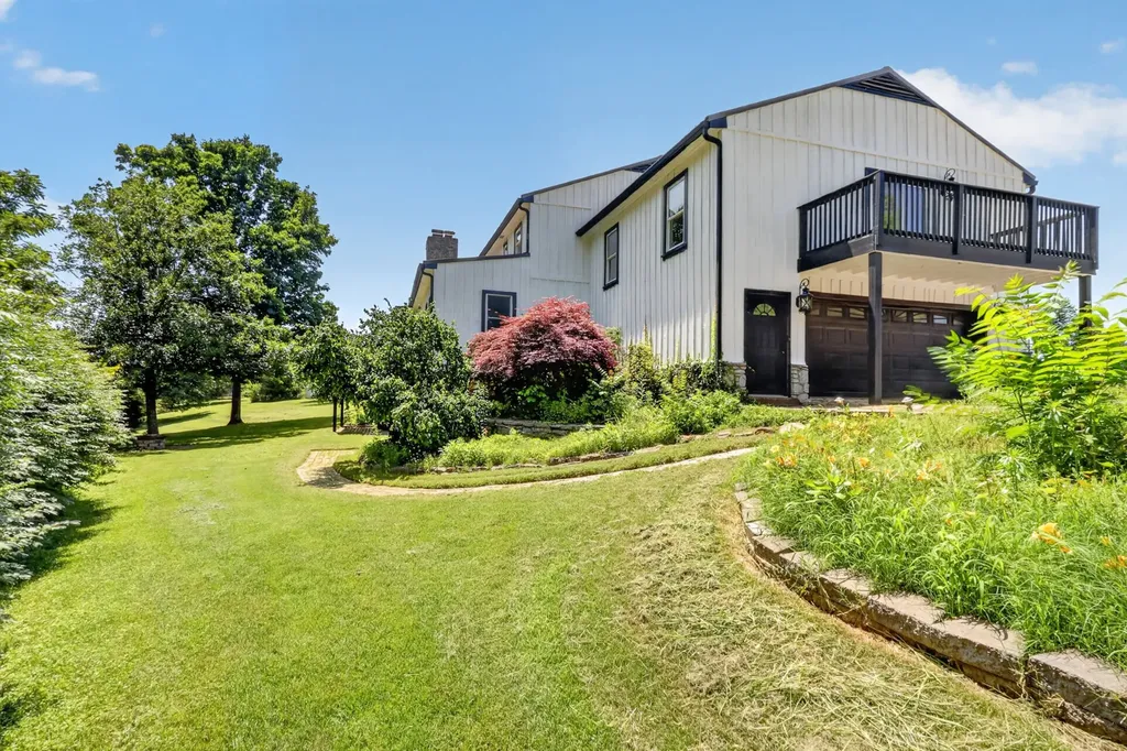 7255 Hall Road Greenbrier TN 37073