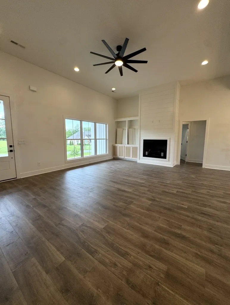 169 Hancock Drive Morrison TN 37357