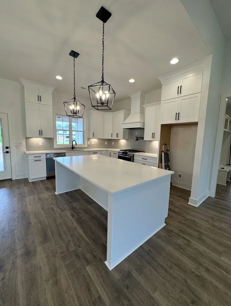 169 Hancock Drive Morrison TN 37357