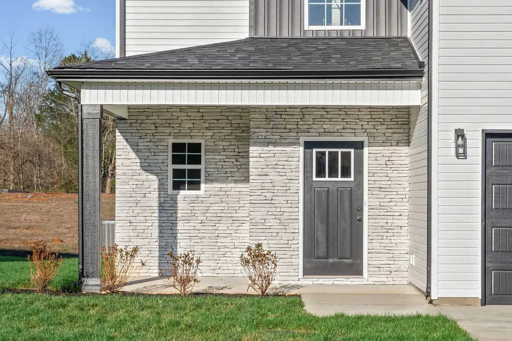 79 Sycamore Hill Clarksville TN 37042