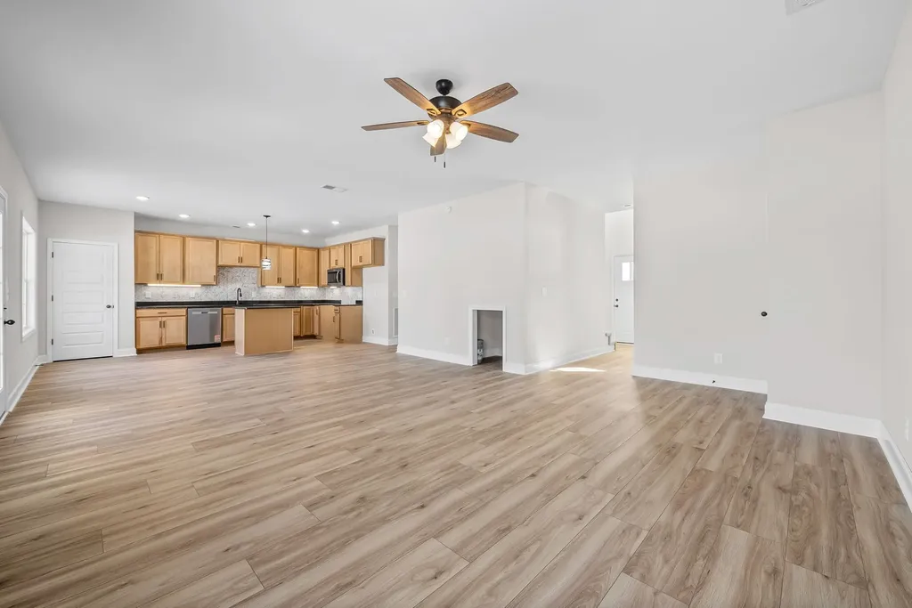 79 Sycamore Hill Clarksville TN 37042