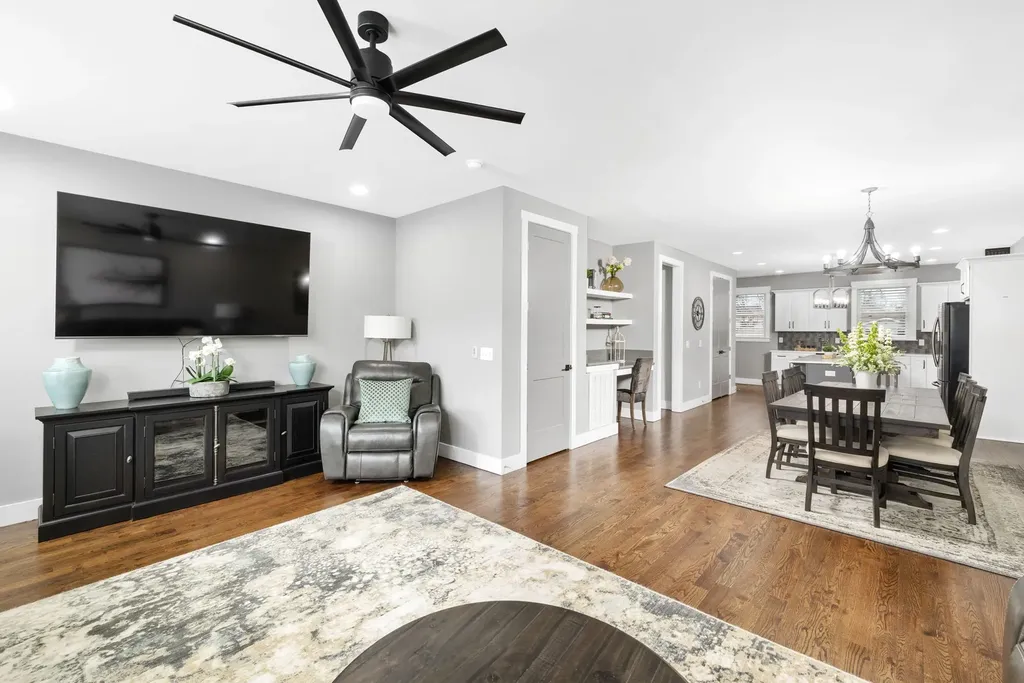 222 22nd Street Old Hickory TN 37138