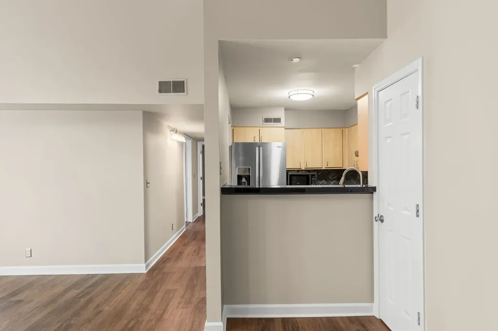 937 Russell Street Nashville TN 37206