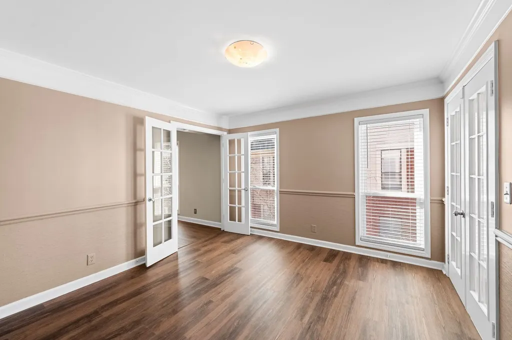 937 Russell Street Nashville TN 37206