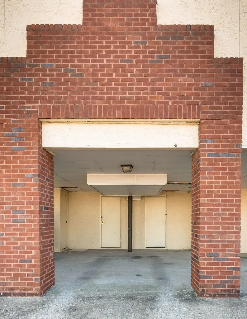 937 Russell Street Nashville TN 37206