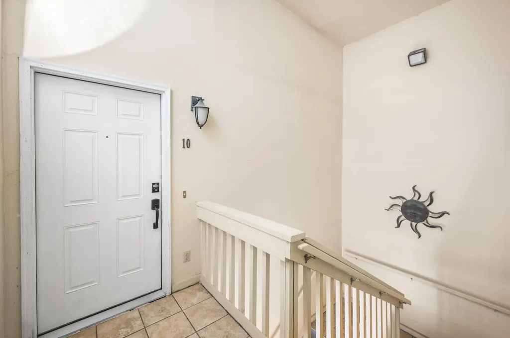 937 Russell Street Nashville TN 37206