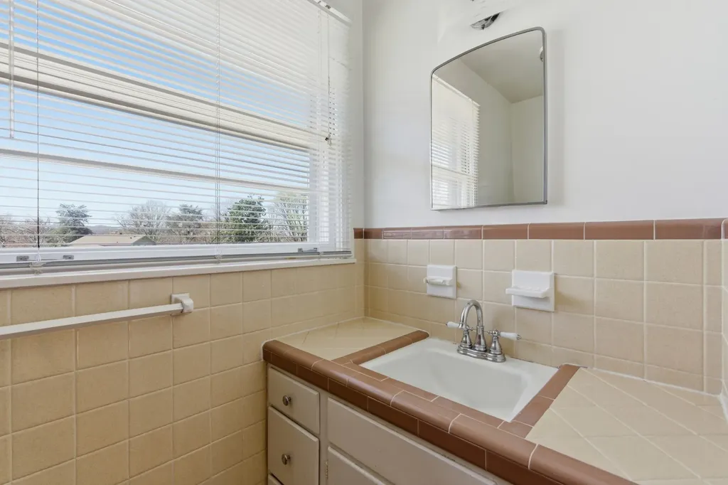 547 Mcmurray Drive Nashville TN 37211