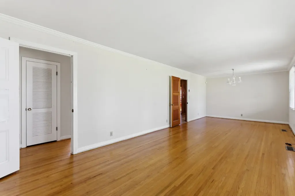547 Mcmurray Drive Nashville TN 37211