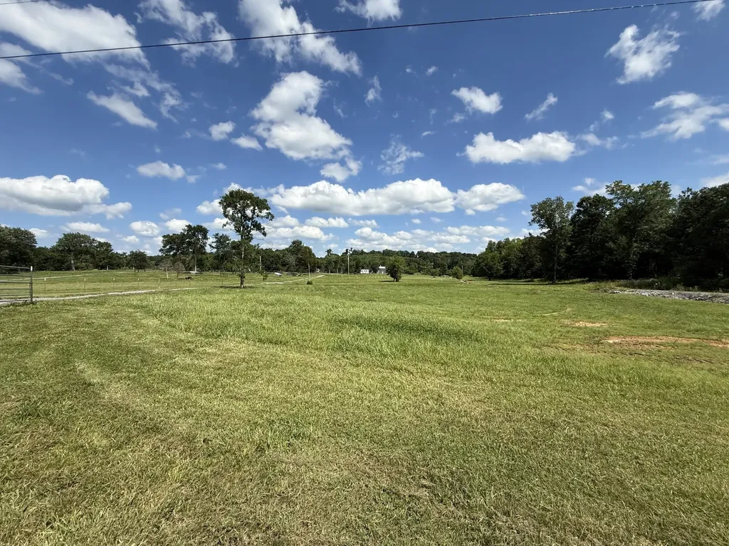 750 Railroad Road Wartrace TN 37183