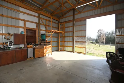 750 Railroad Road Wartrace TN 37183
