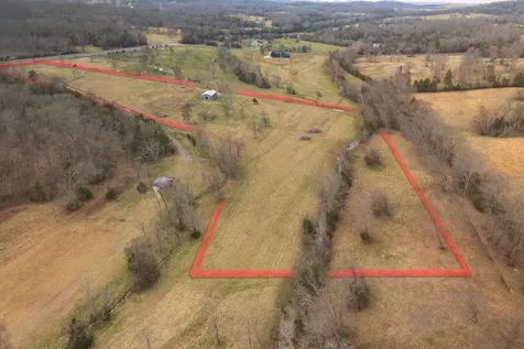 750 Railroad Road Wartrace TN 37183