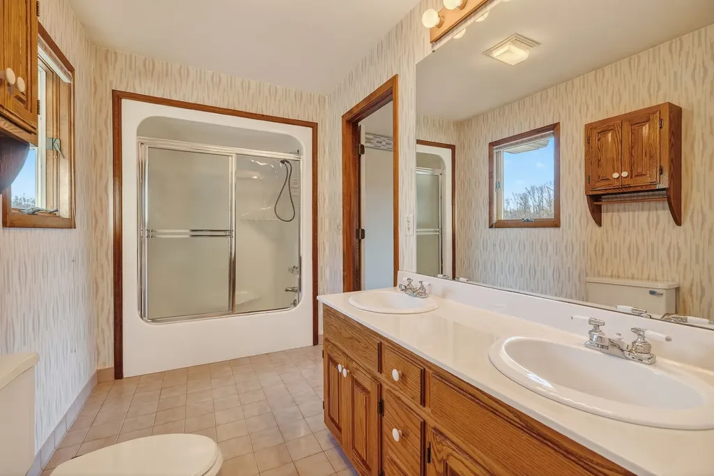 1634 Falling Water Road Sparta TN 38583