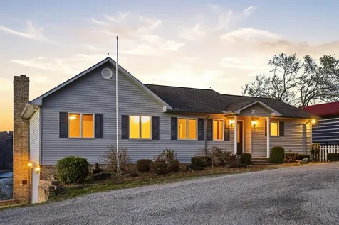 1634 Falling Water Road Sparta TN 38583