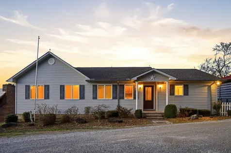1634 Falling Water Road Sparta TN 38583