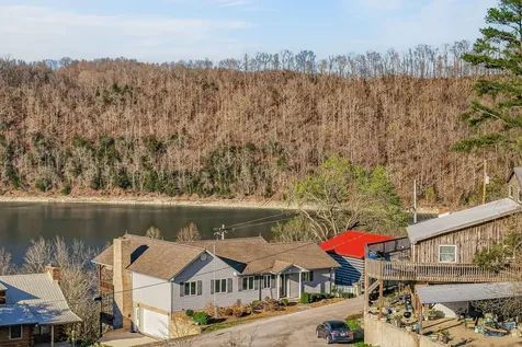 1634 Falling Water Road Sparta TN 38583