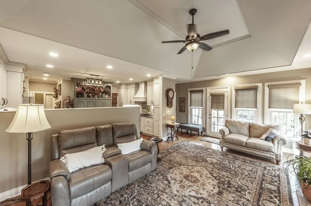 104 Carriage Way Hendersonville TN 37075