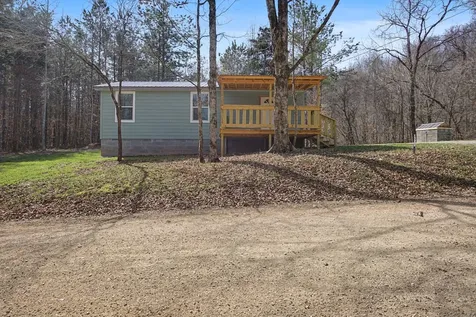 3625 Tumbling Creek Road Hurricane Mills TN 37078