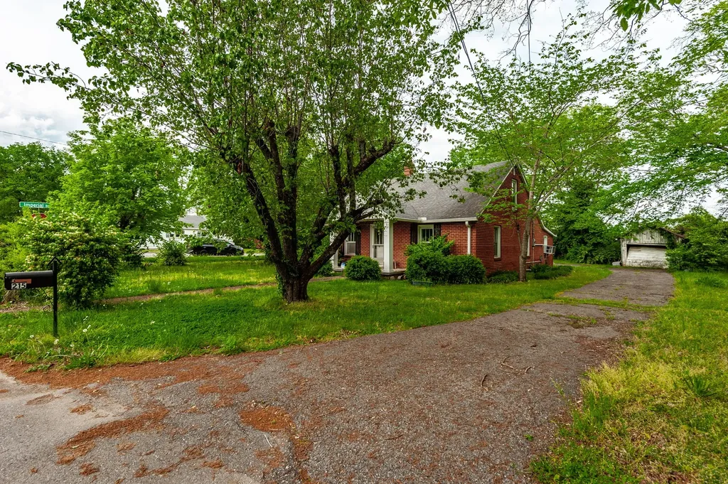 215 Shivel Drive Hendersonville TN 37075