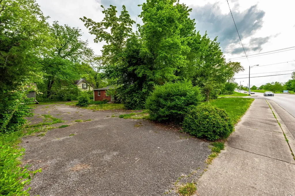 215 Shivel Drive Hendersonville TN 37075