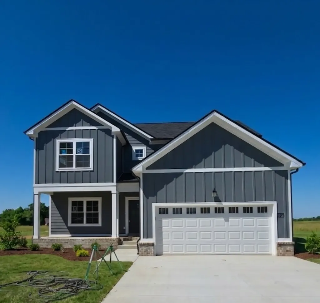 3162 E Old Ashland City Road, E Clarksville TN 37043